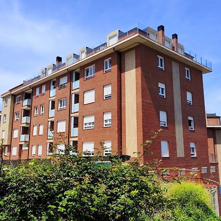 Home In Castro Con Parking Castro Urdiales Bagian luar foto
