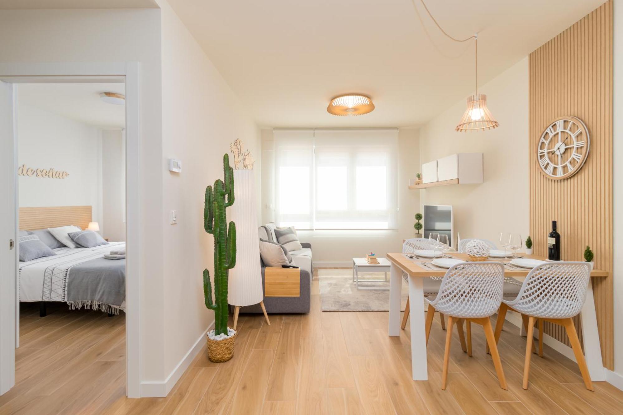 Home In Castro Con Parking Castro Urdiales Bagian luar foto