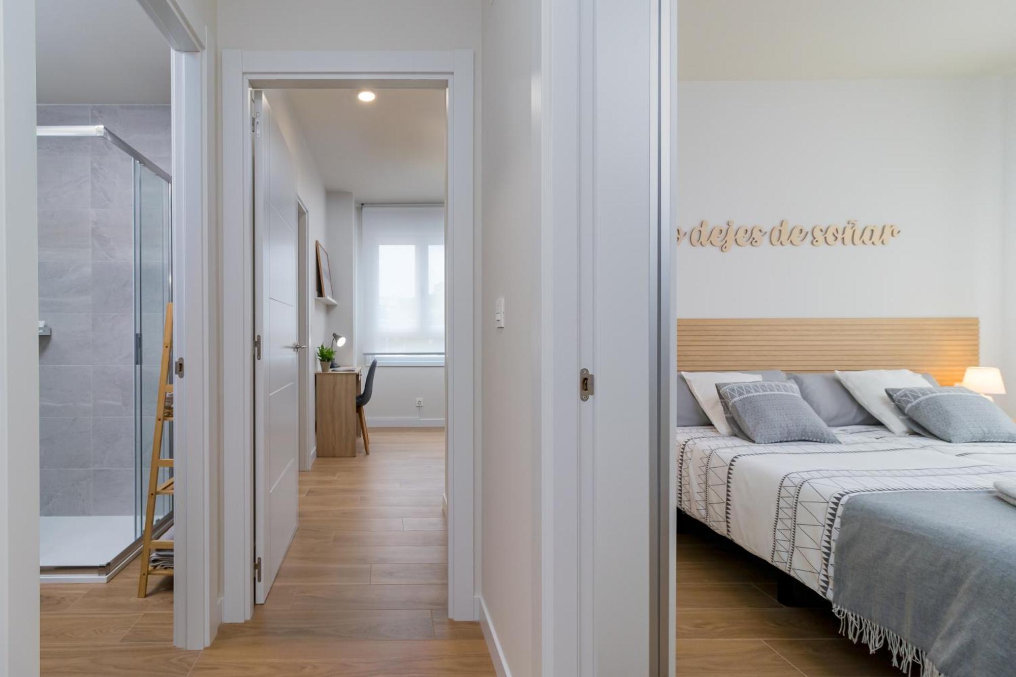 Home In Castro Con Parking Castro Urdiales Bagian luar foto